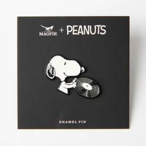 Music Is Life pin - Record